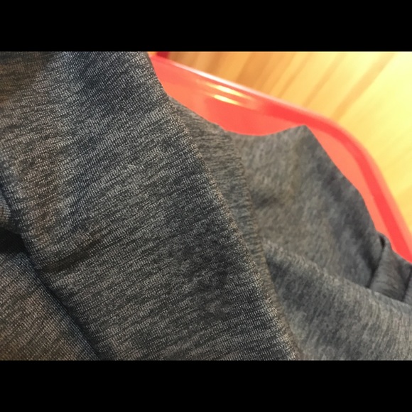 VS Pink Yoga Pants - Picture 7 of 7